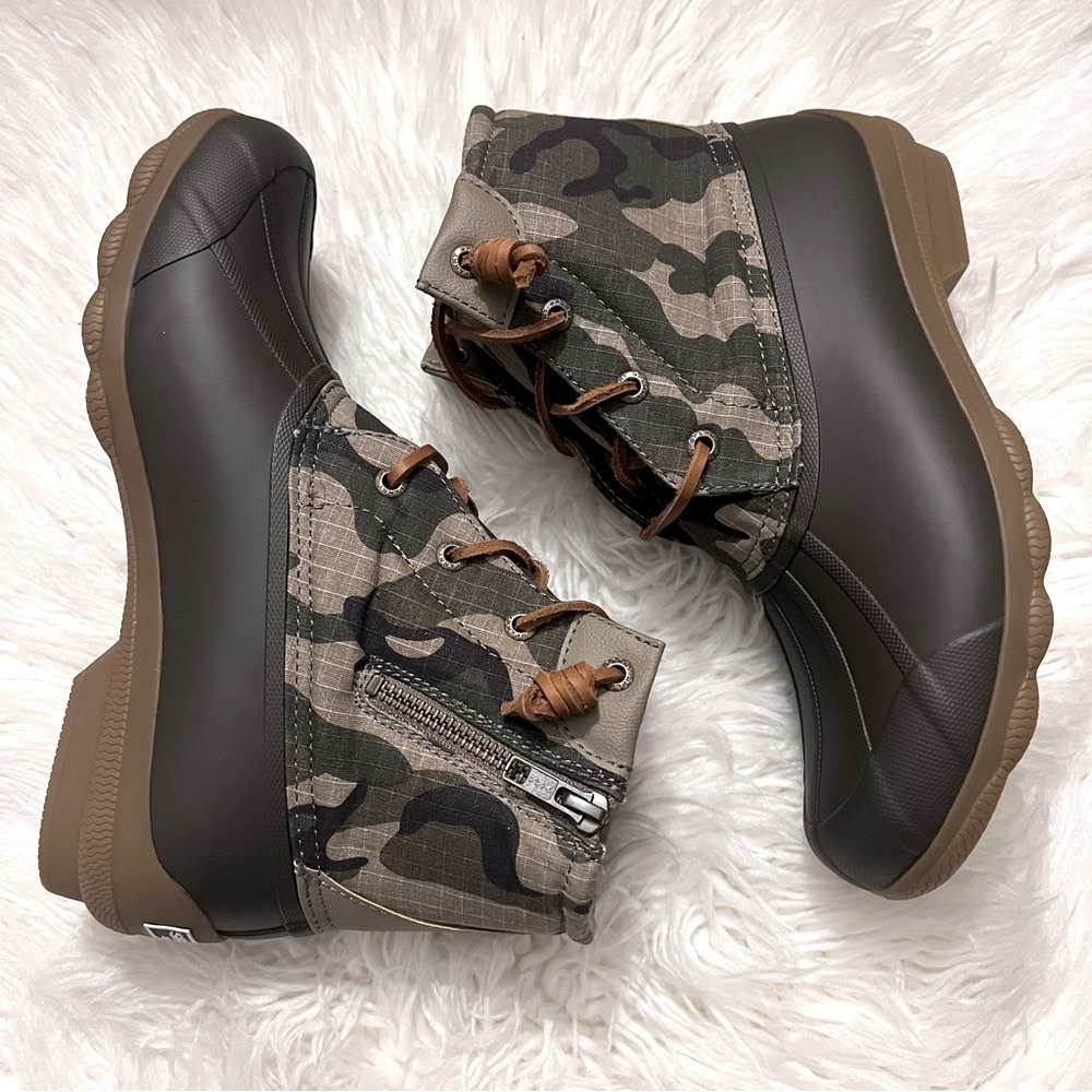 NWB Sperry Syren Gulf Camo Driftwood Waterproof Rubber Duck Boot Various Sizes.